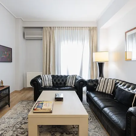 Appartamento Lumiere, Spacious 3bd, Center Salonicco
