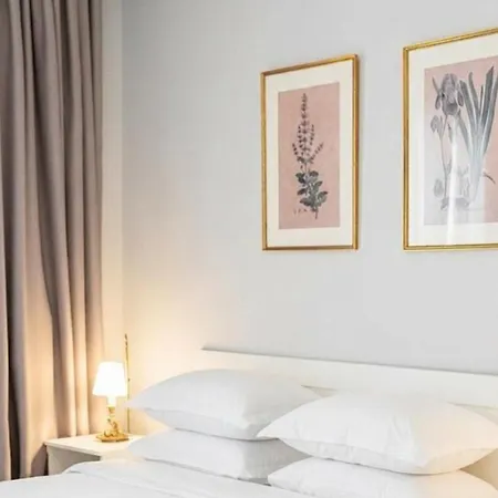 Appartamento Lumiere, Spacious 3bd, Center *